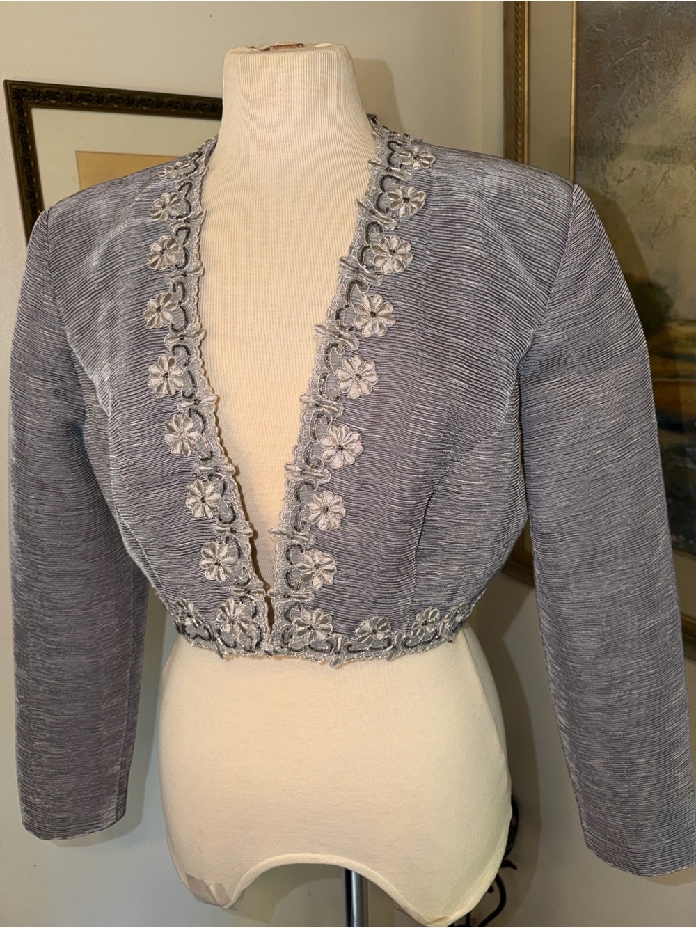 JACKET - Karen Lawrence by Matthew Silver Floral Embroidered Bolero Size 10